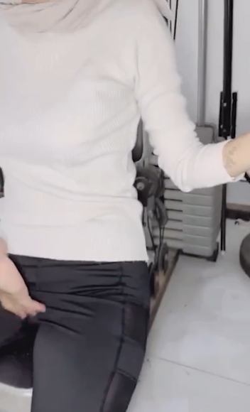 Ajak Pacar Jilbab Ngegym Malah Berakhir Ngewe Dong