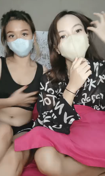 Boking Dua betinah Sekaligus