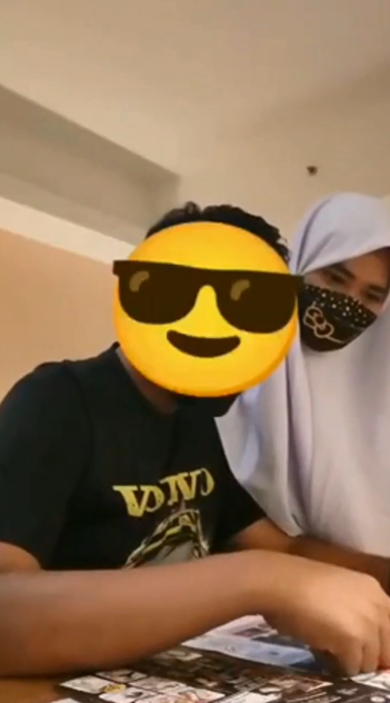 Brondong Ewe Guru Les