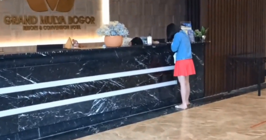 Check in dengan pramugari cantik dari indonesia