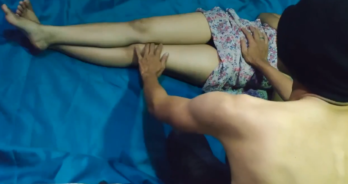 Pijat Istri Orang Berujung Ngewe