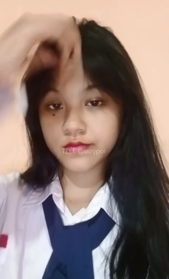 habis pulang scool omek pake dildo