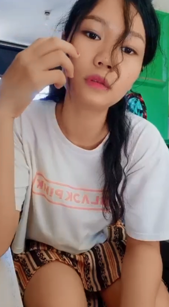 mumpung warung gi sepi